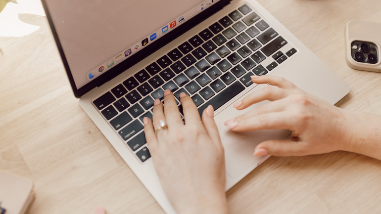 Stan Virtual Assistant Virtual Assistant Contract Template by @yourbtsbff | Stan